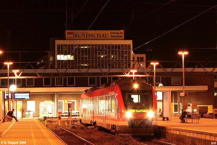 0610-42: Noch hat die RegionalBahn 10 Minuten bis zur Abfahrt Richtung Iserlohn Zeit, um Fahrgste aufzunehmen, die die dritte Verbindung an diesem Tage nutzen mchten. 